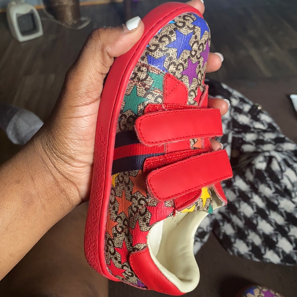 Gucci shoes